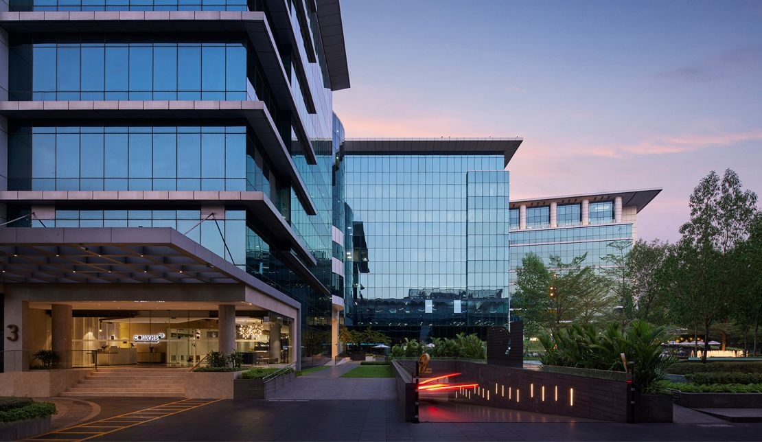 contact us banner image